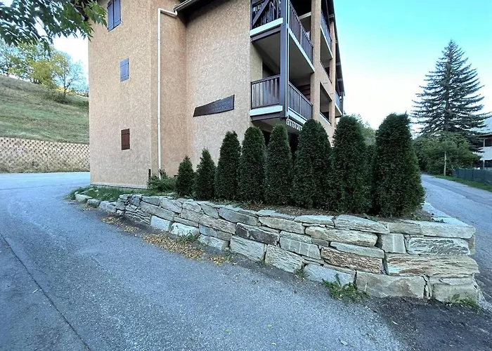 Serre Chevalier, Appartement T3, 4 Personnes Plein Sud Avec Balcon, Pres Des Pistes, Meuble Touristique 3 Etoiles