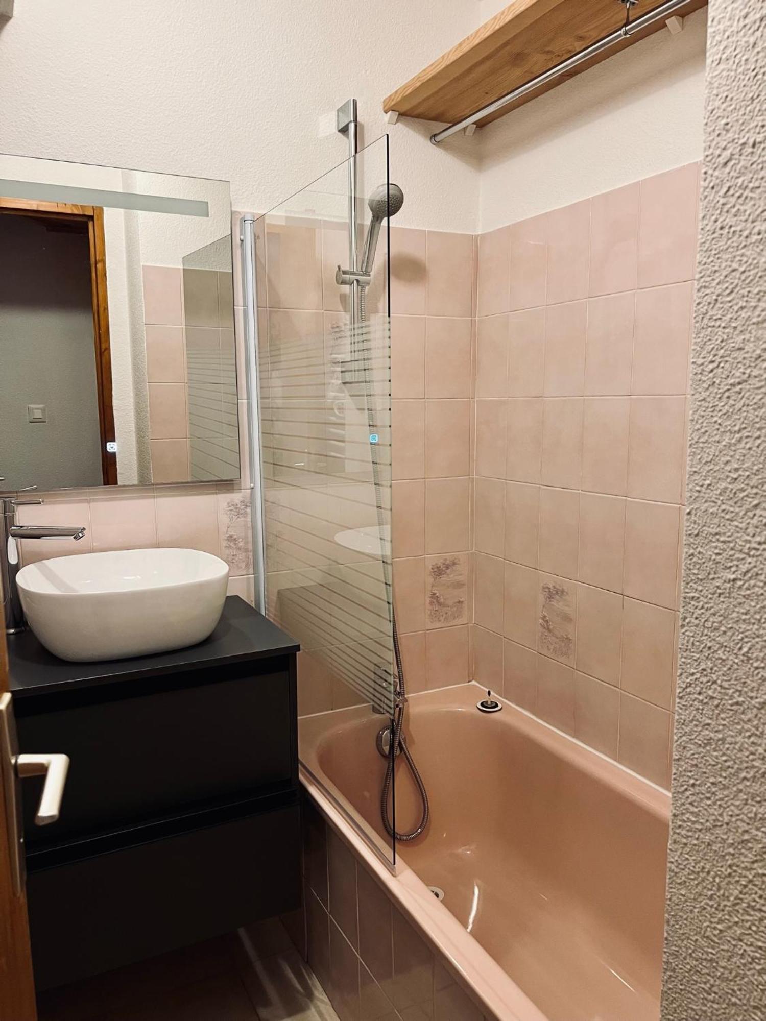 Serre Chevalier, T3, 4 Personnes Plein Sud Avec Balcon, Pres Des Pistes, Meuble Touristique 3 Etoiles *