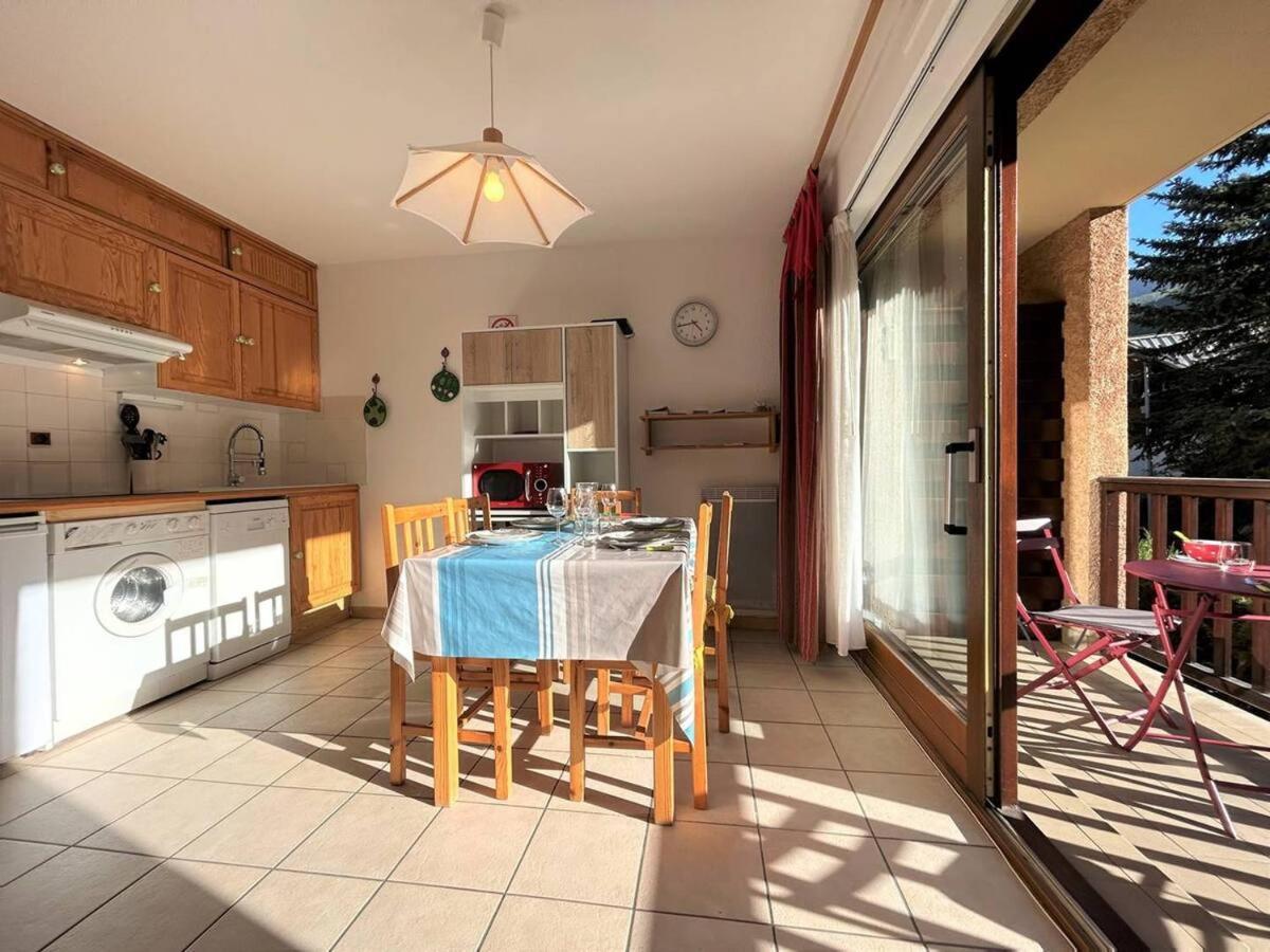 Serre Chevalier, T3, 4 Personnes Plein Sud Avec Balcon, Pres Des Pistes, Meuble Touristique 3 Etoiles *